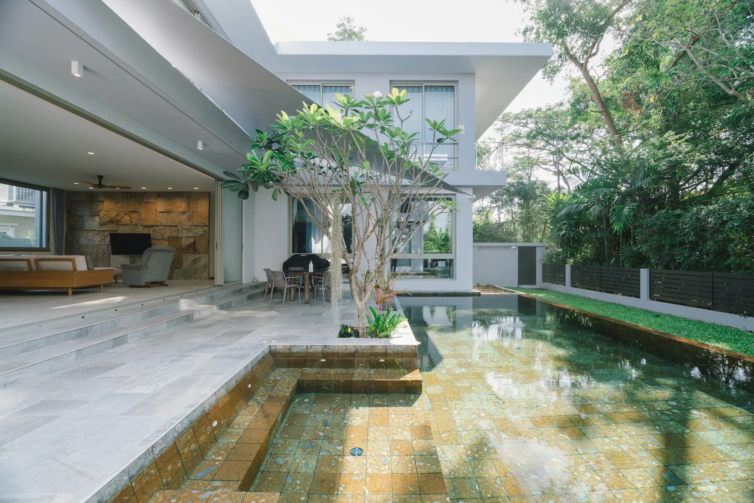 Boat Lagoon Residence