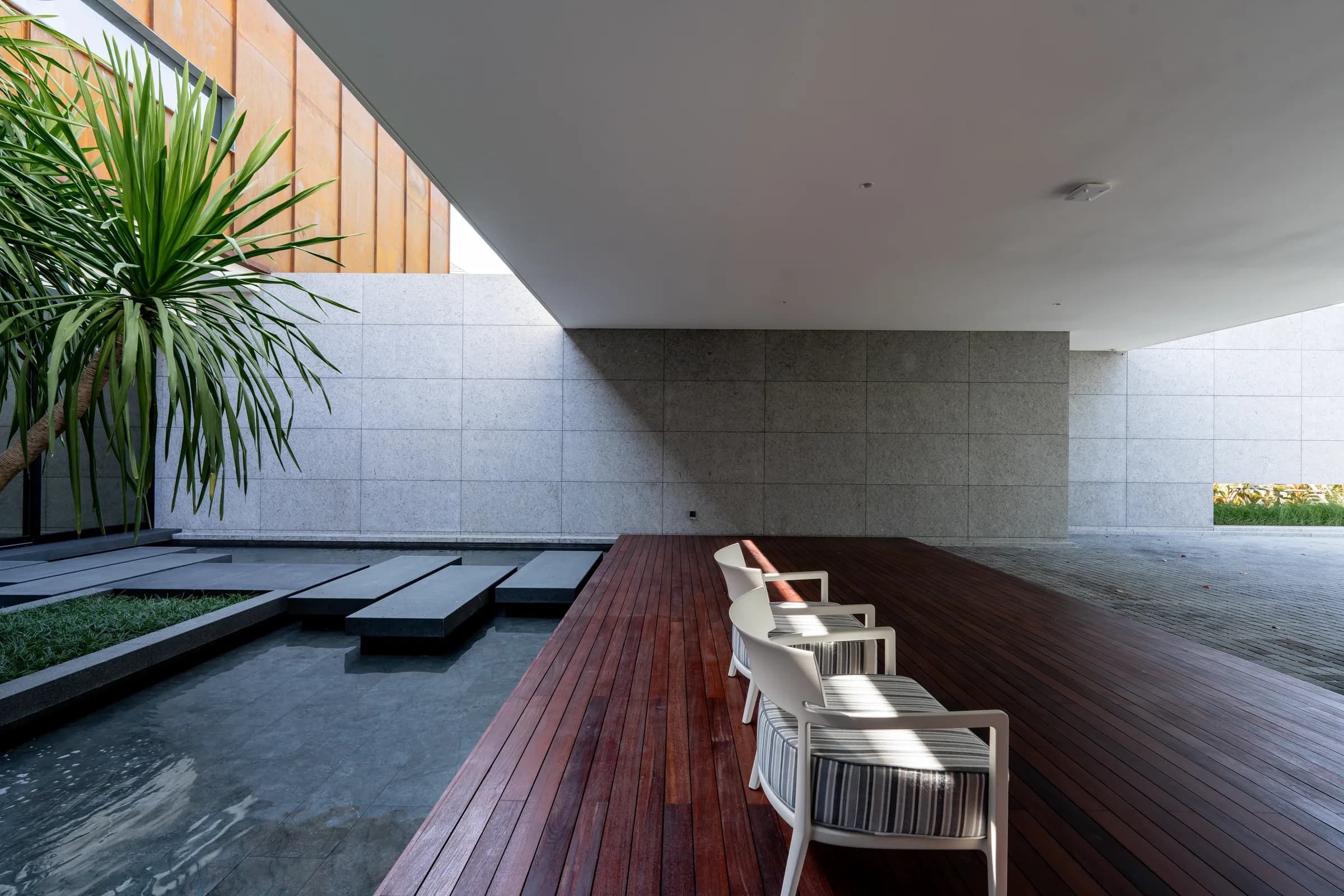 Private Villa, Laguna Homes - Image 4